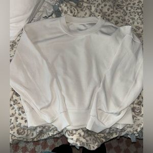COPY - Lululemon Softstreme cropped crew